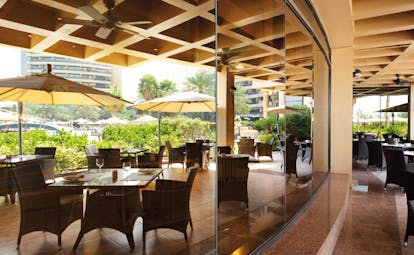 Le Royal Meridien Beach Resort and Spa Dubai restaurant terrace dining area