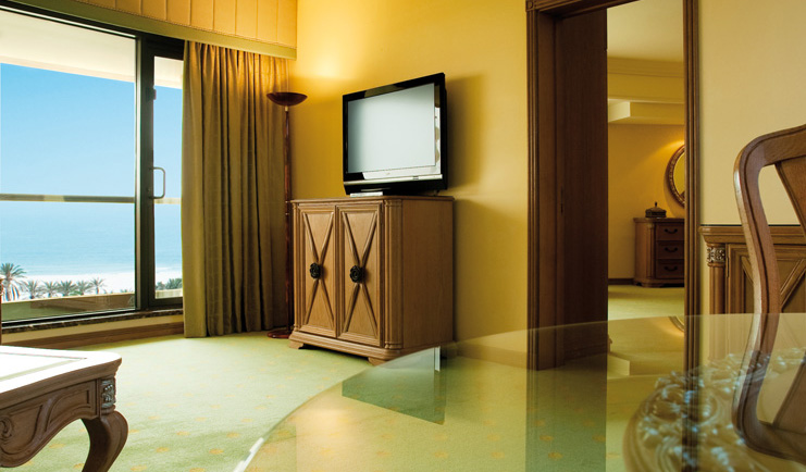 Le Royal Meridien Beach Resort and Spa Dubai suite lounge with sea view