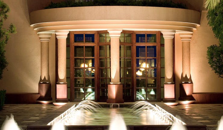 The Ritz-Carlton Dubai fountain terrace exterior view of lobby with fountain