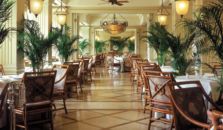 The Peninsula Hong Kong The Verandah restaurant colonial style decor greenery