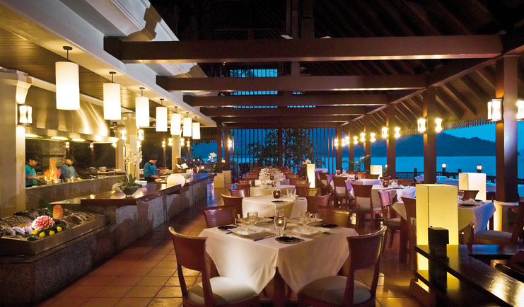 Pangkor Laut Malaysia restaurant Fisherman's Cove modern décor overlooking the sea
