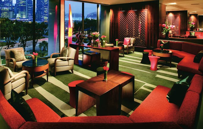 Mandarin Oriental Singapore lounge indoor communal seating area bright modern décor