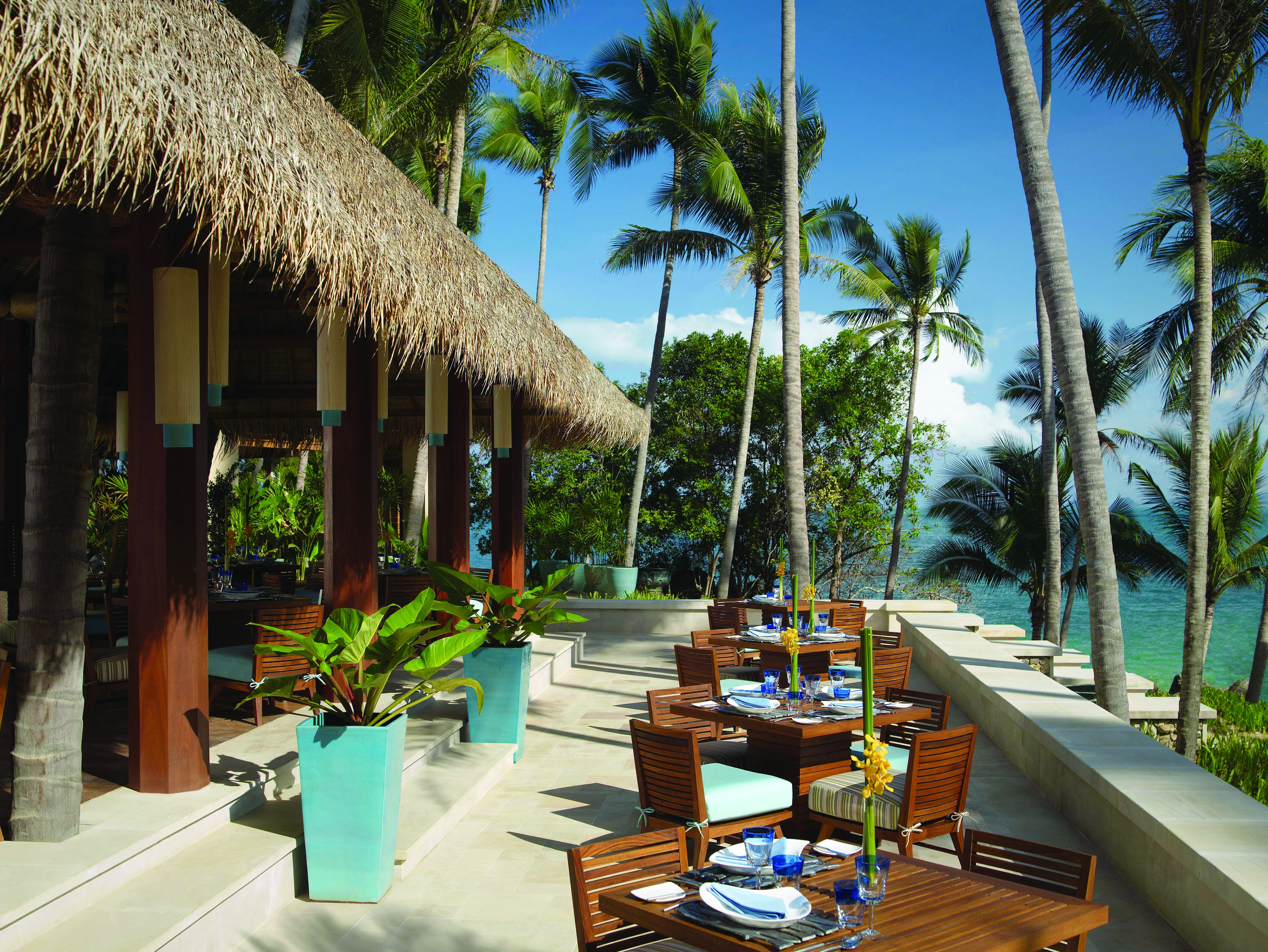 Four Seasons Koh Samui Thailand terrace outdoor dining area overlooking sea