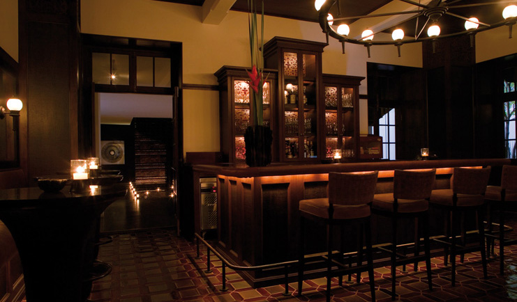 The Dhara Devi Thailand the bar classic minimalist decor candle chandelier drinks cabinets