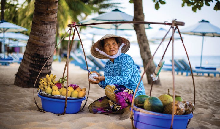 La Veranda Vietnam woman preparing fruit
