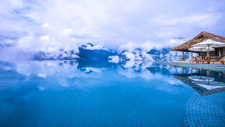 Topas Ecolodge pool, infinity pool with views over mountains