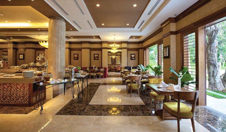 Vinpearl Luxury Nha Trang Vietnam restaurant indoor dining grand décor