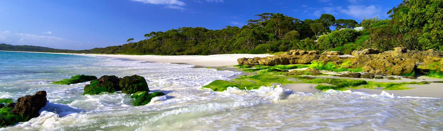 Hyams Beach, New South Wales, waves, white sandy beach