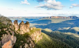 Three Sisters rock formation, Blue Mountains in New South Wales