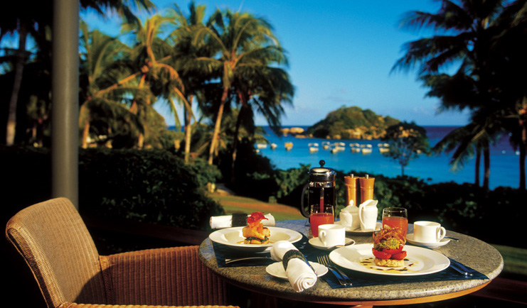 Lizard Island Queensland outdoor dining with sea view