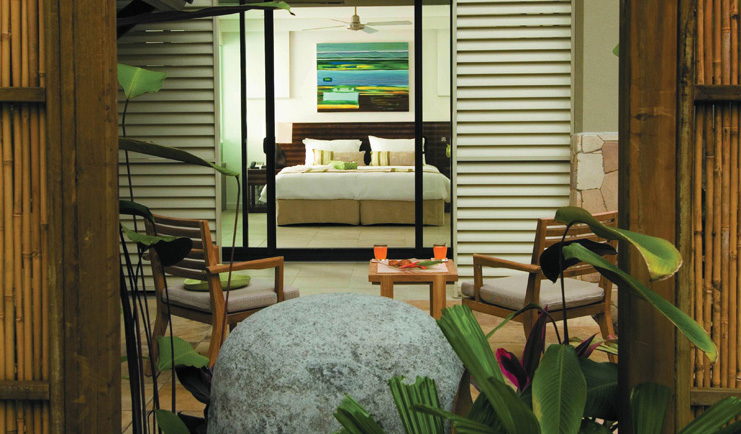 Sea Temple Queensland studio courtyard terrace seating area and bedroom