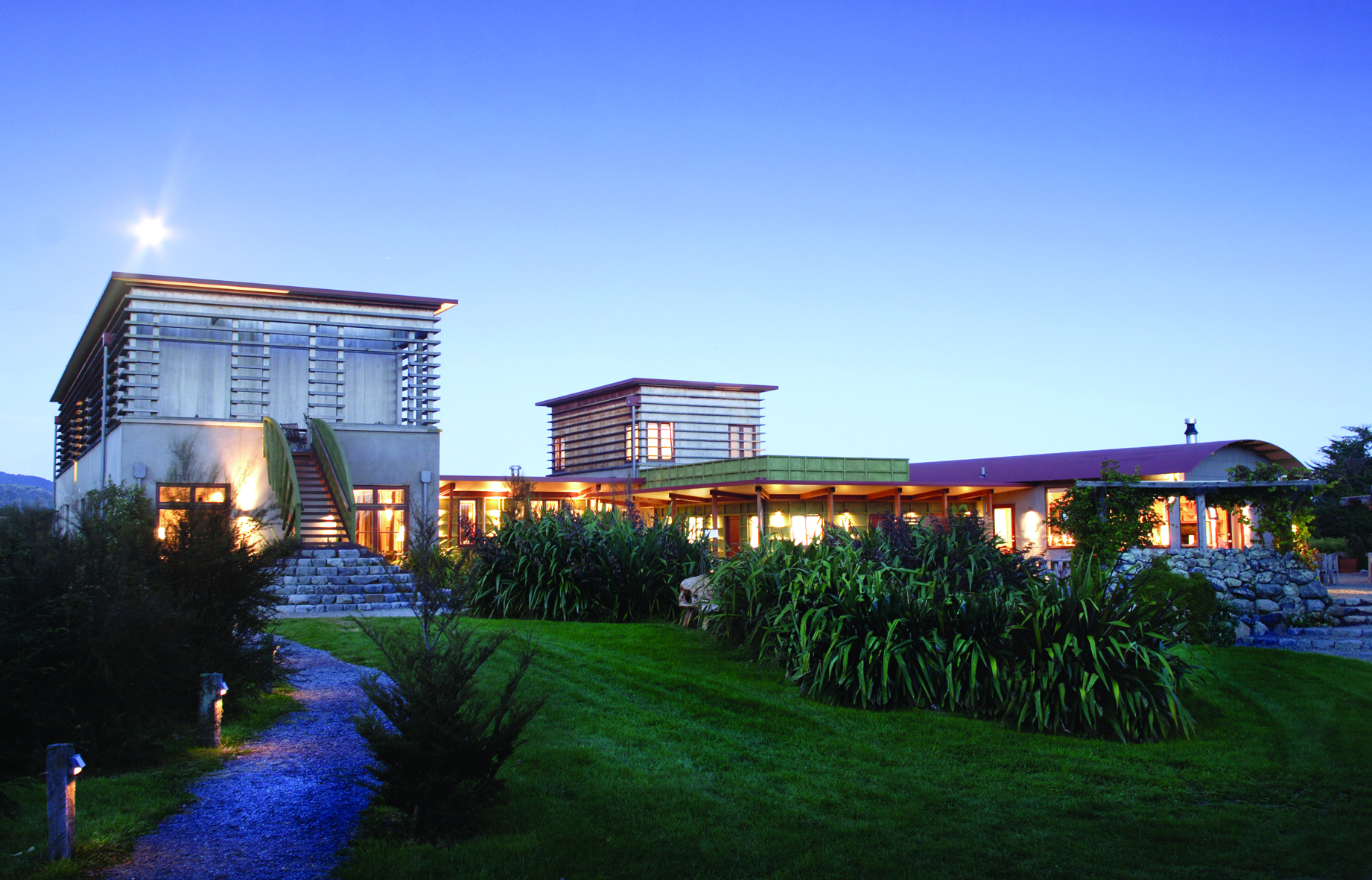 Hapuku Lodge Central South Island garden with steps to lodge