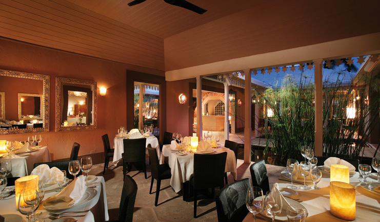 Pink Sands Bahamas garden terrace restaurant indoor dining room classic decor