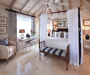 Coral Reef Club Barbados luxury plantation suite four poster bed 