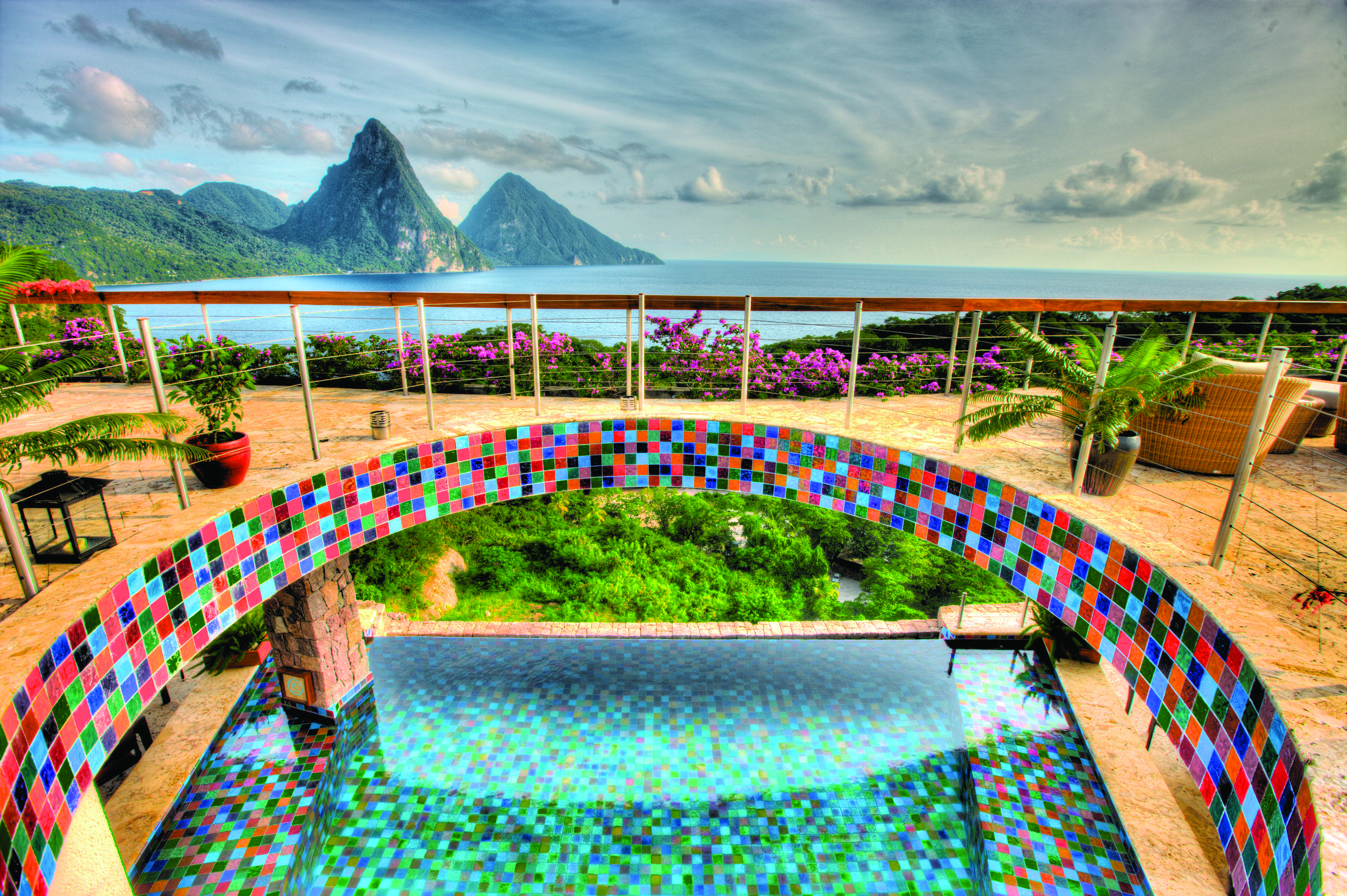 Jade Mountain St Lucia infinity pool taken from balcony above views of the ocean