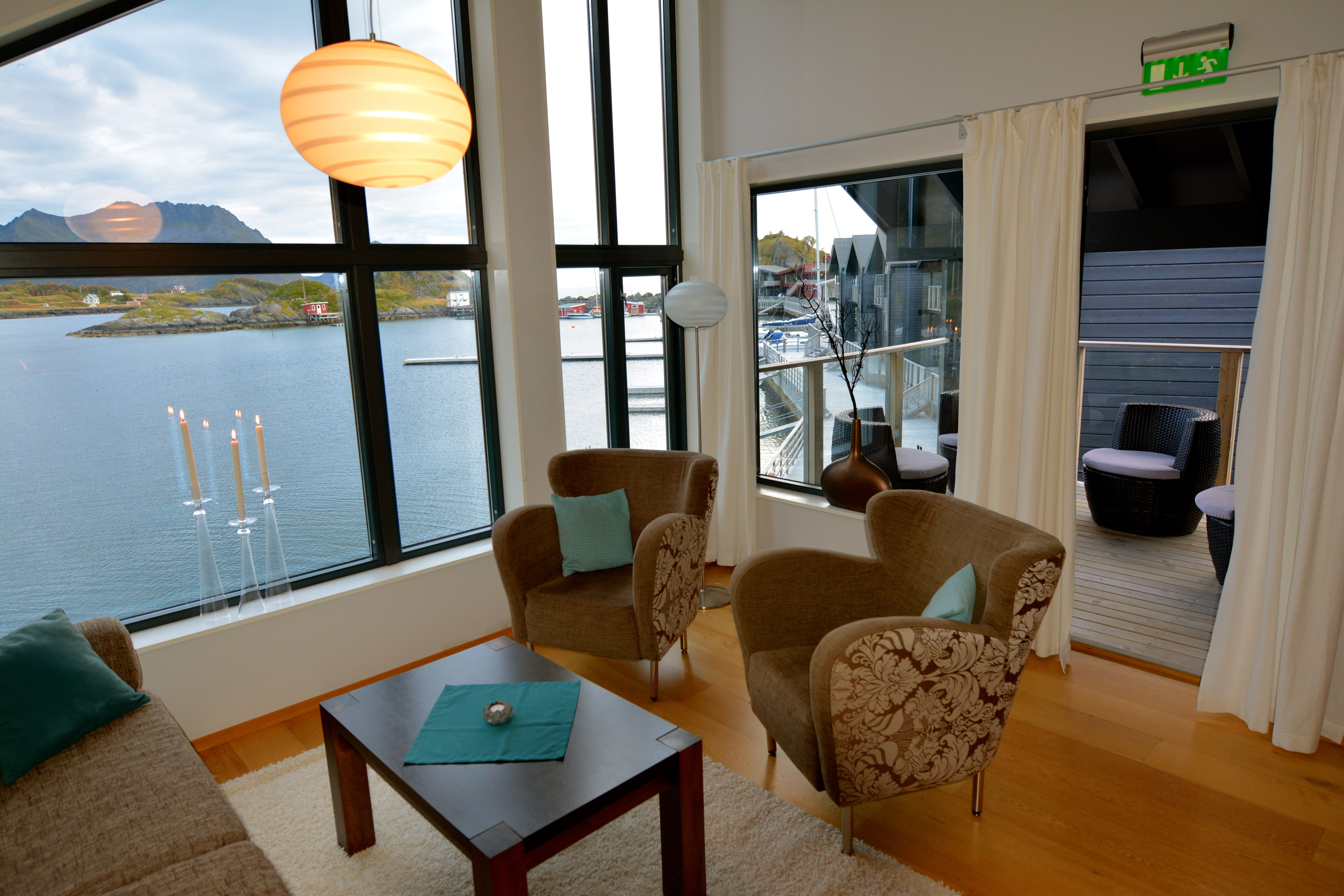 Hamn i Senja Suite Living Area