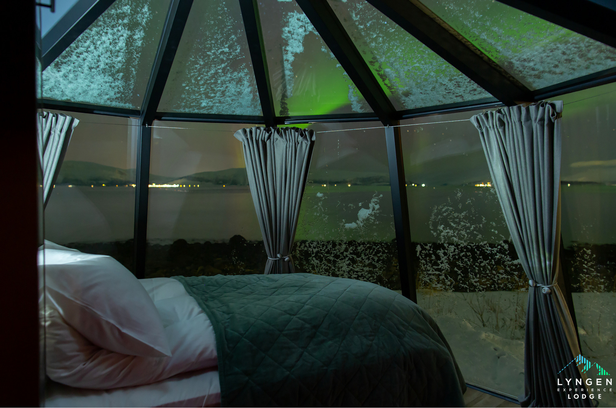 Lyngen Experience aurora hut