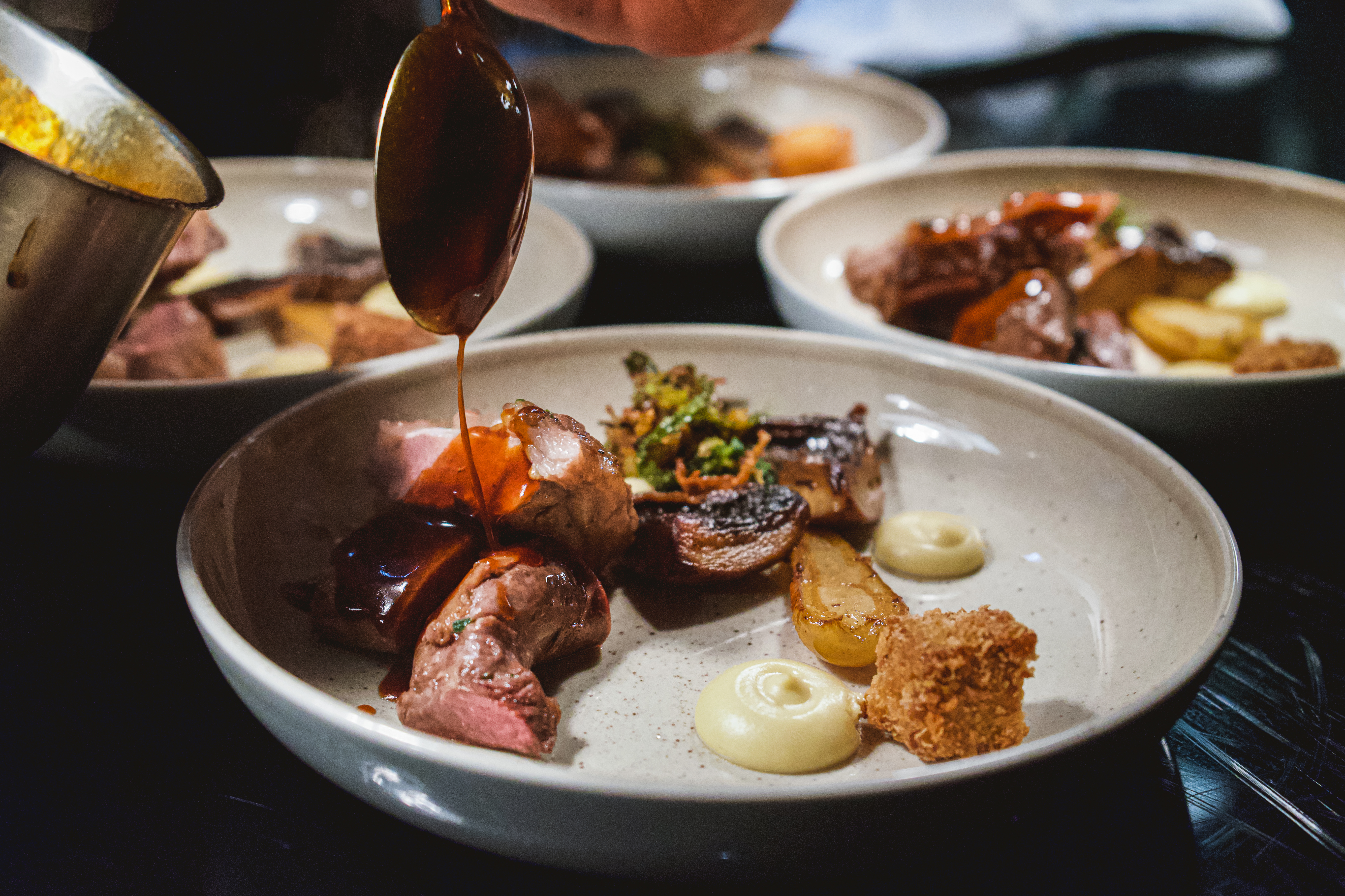 Sorrisniva Maku Restaurant