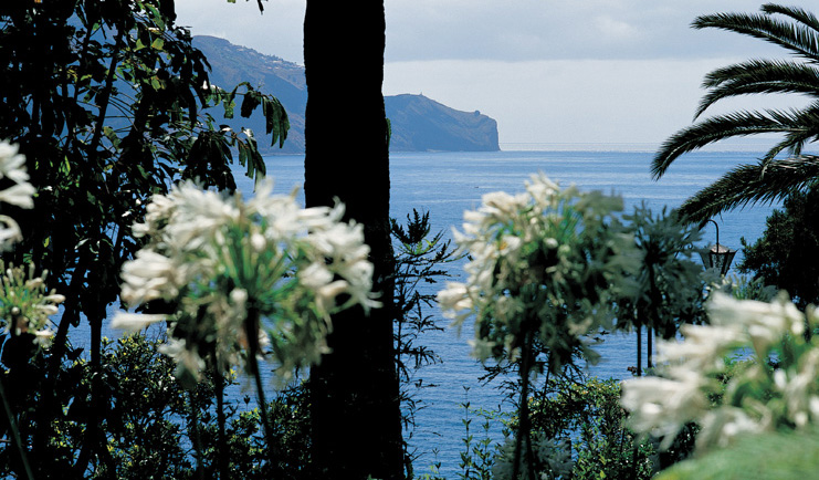 Belmond Reid's Palace Portugal sea view trees greenery and cliffs