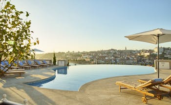 Yeatman Portugal outdoor pool and sunshade