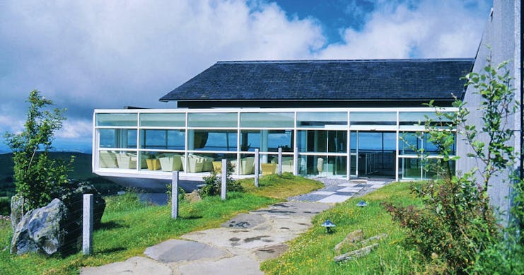 Bras Le Suquet exterior, converted barn, with glass conservatory, contemporary architecture