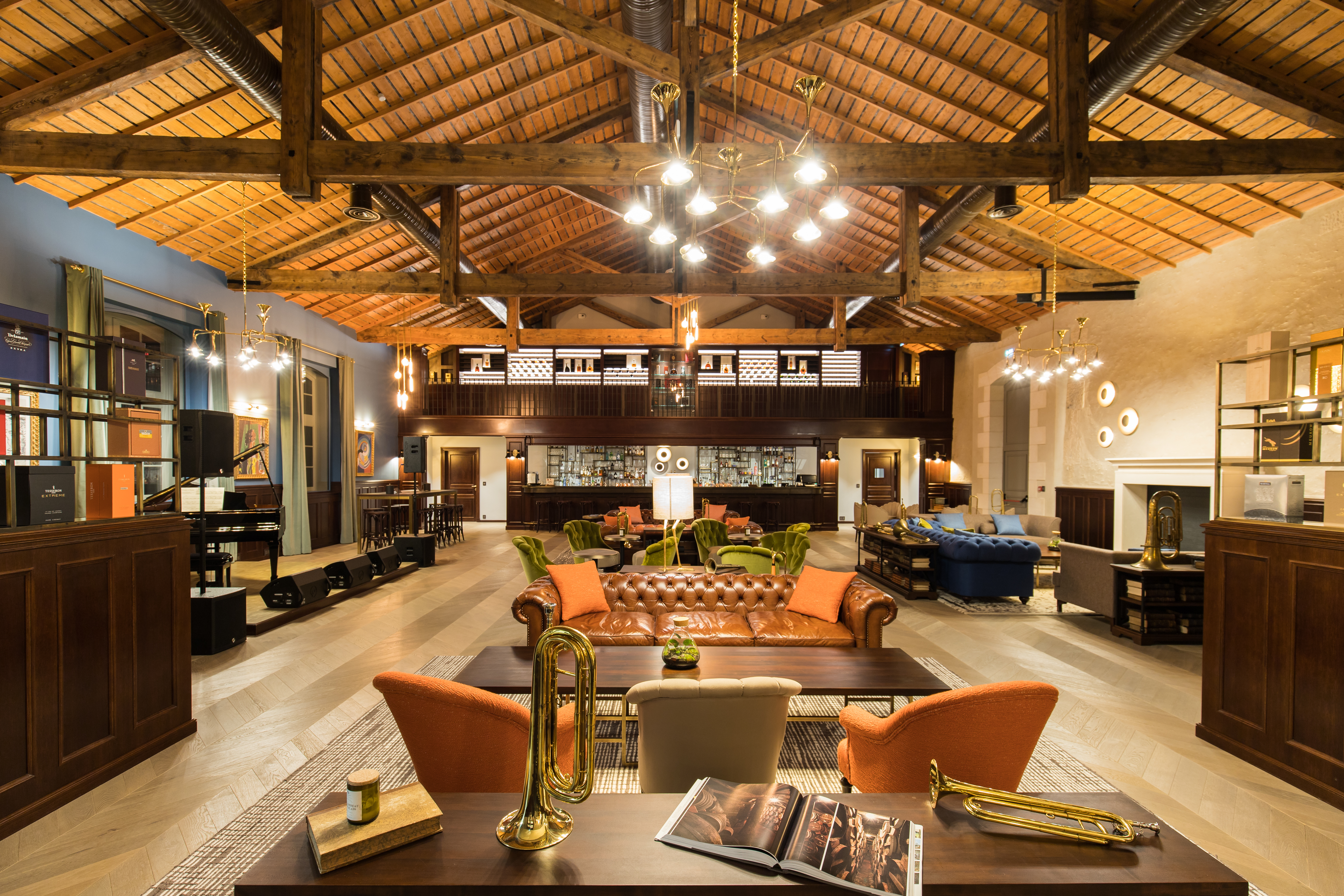 Jazz bar at night at Chais Monnet Cognac