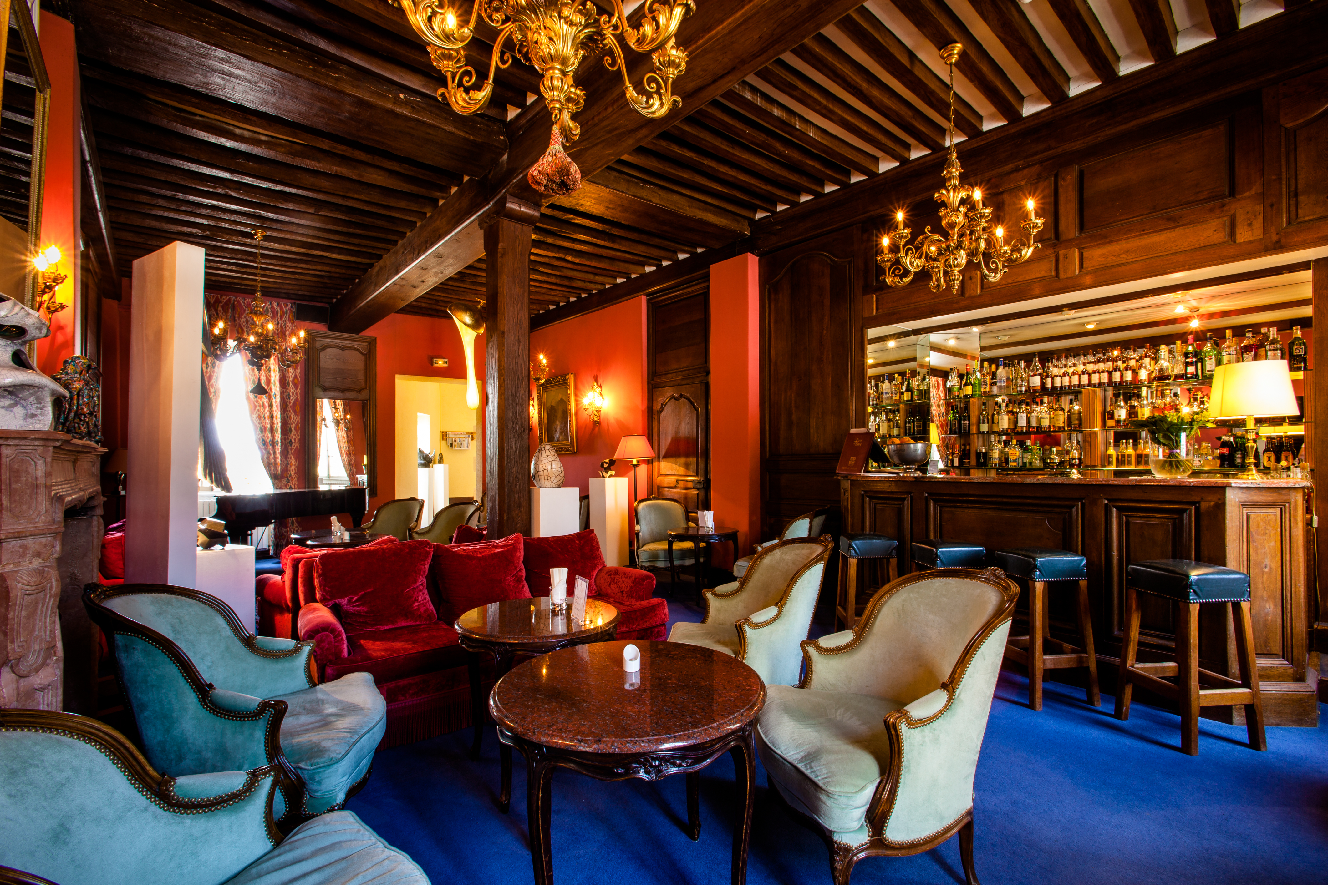 Chateau de Gilly bar with blue carpet