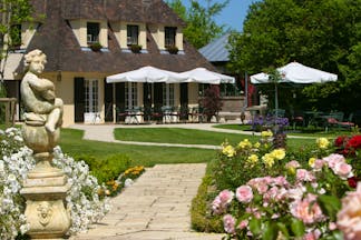 La Briqueterie country hotel in vineyards