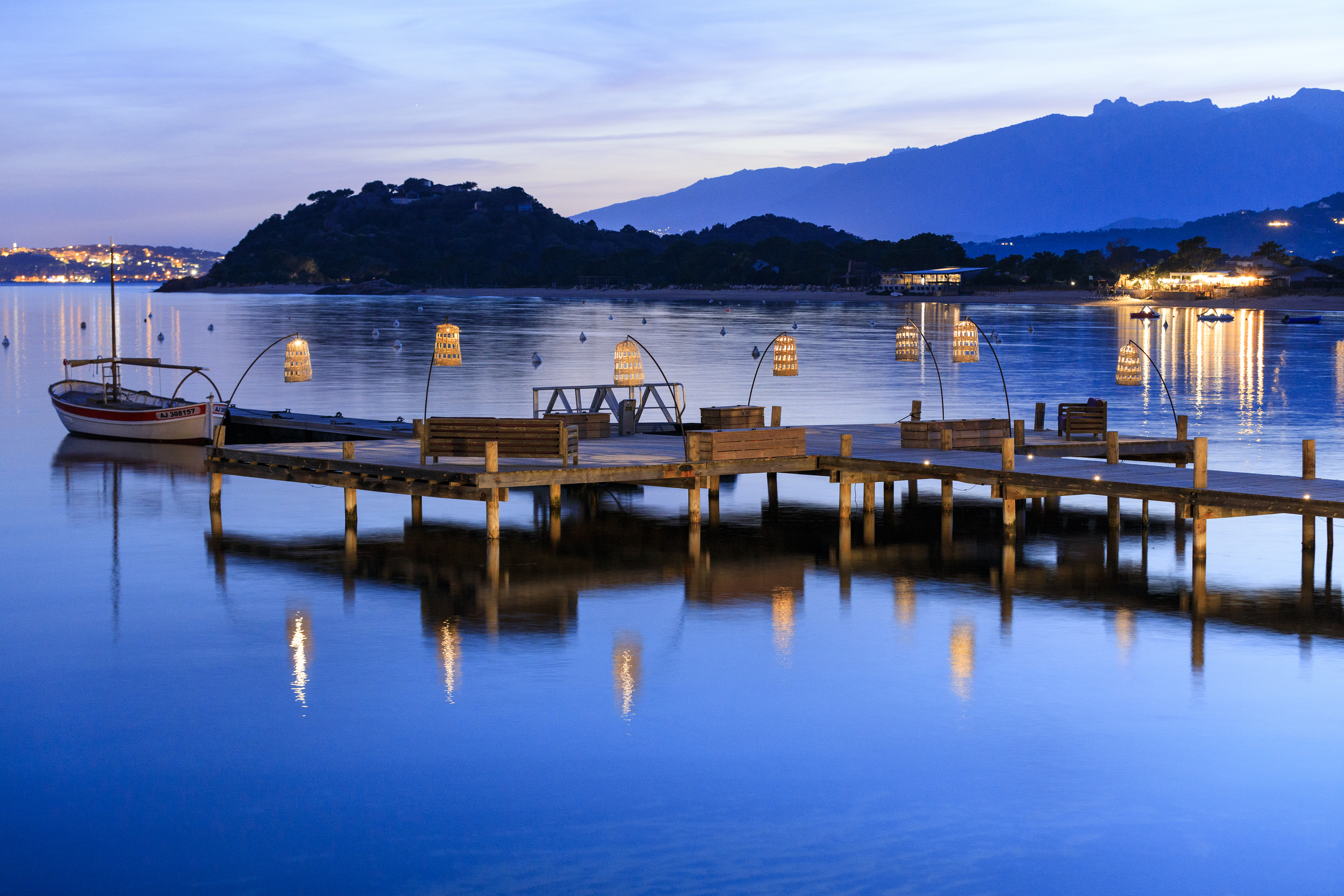 Beach hotel in Corsica