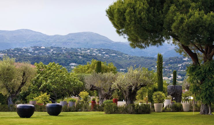 Le Mas de Pierre Cote d'Azur outdoor countryside lawned area with topiary trees