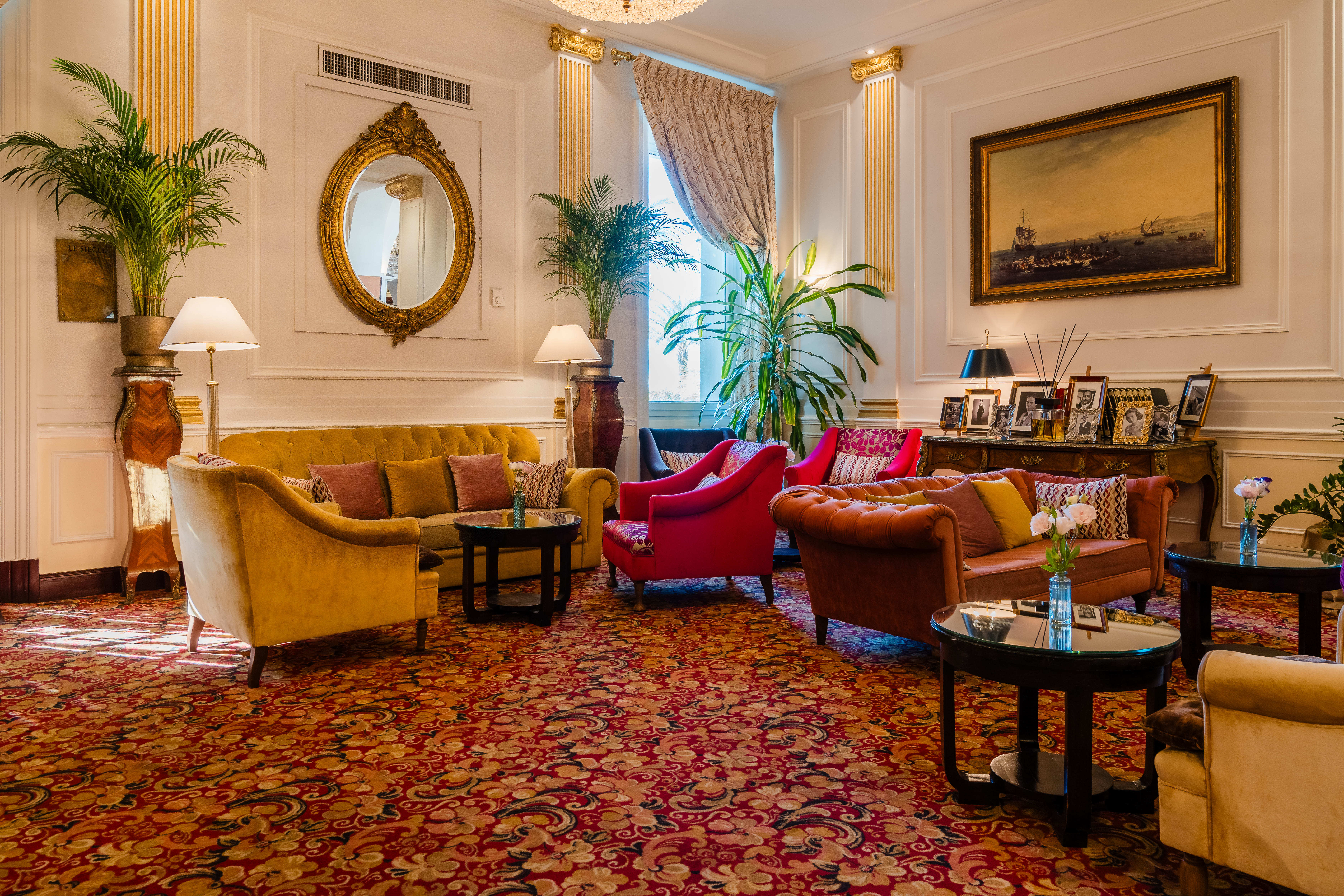 Hotel West End Lobby