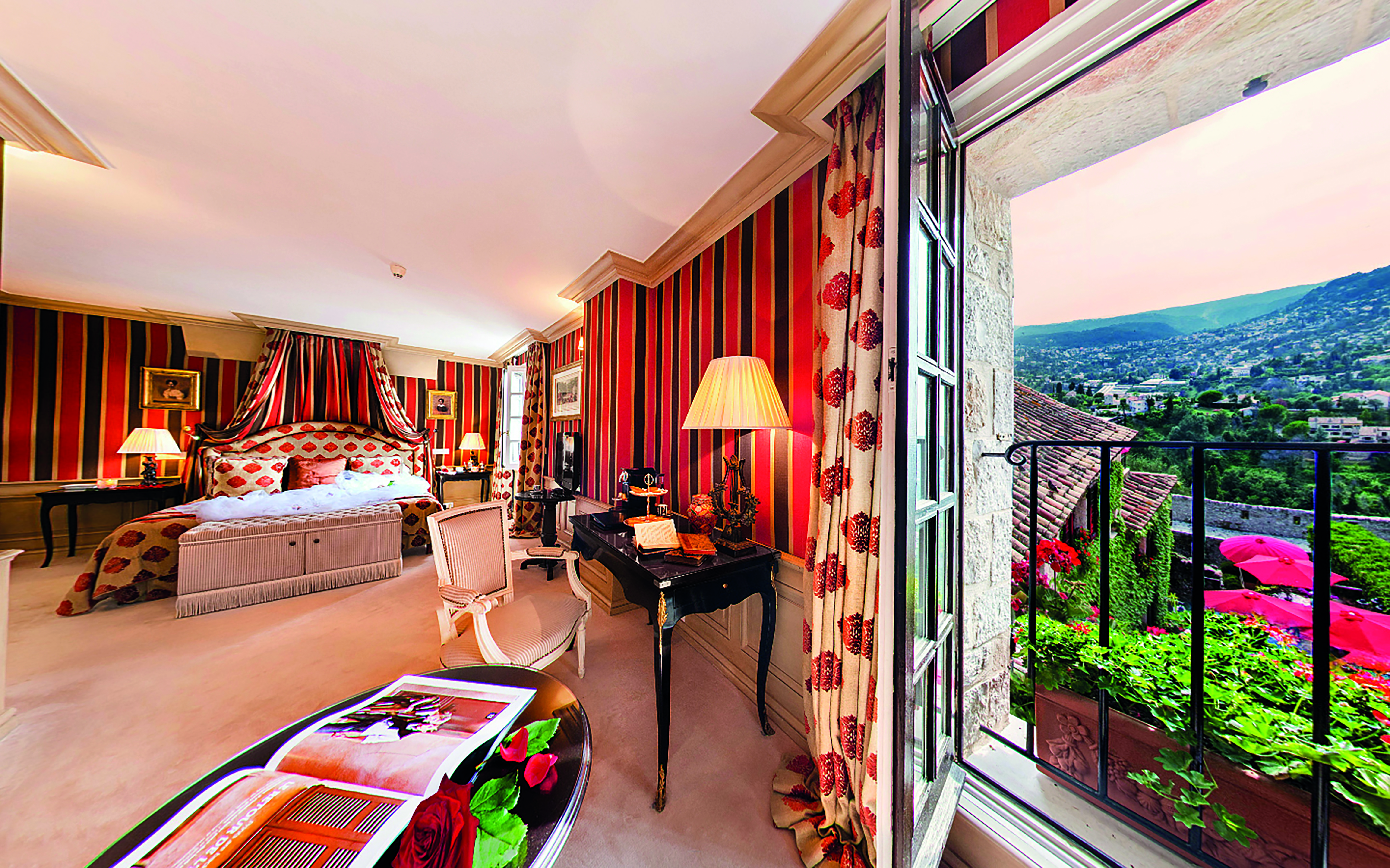 Le Saint Paul Cote d'Azur valley suite large bedroom with canopy and valley view