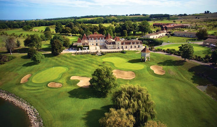 Chateau des Vigiers Dordogne golf course aerial view