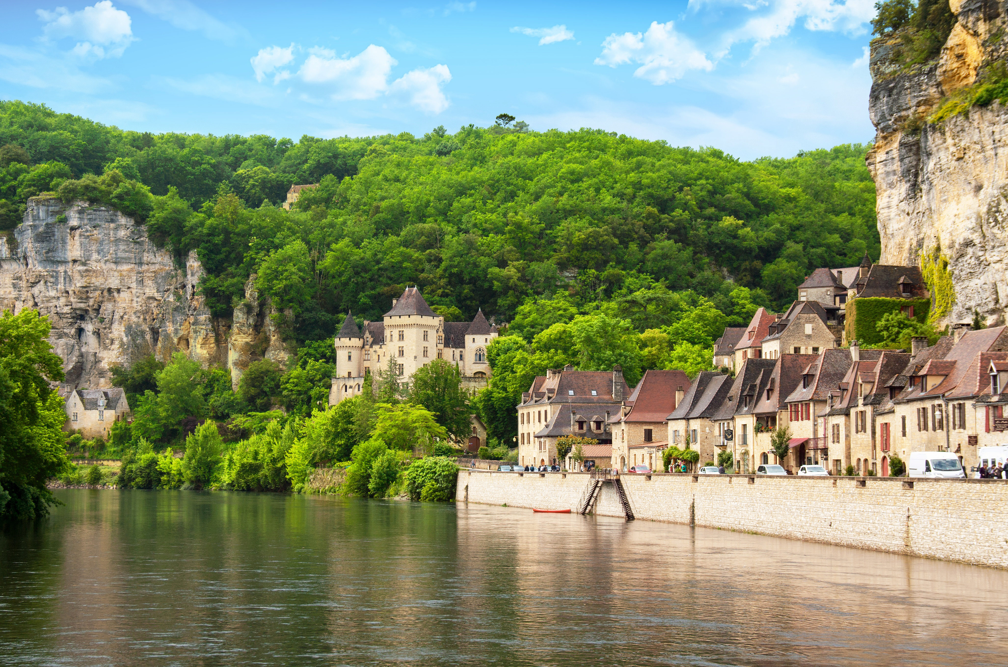 Dordogne river with village along the river banks