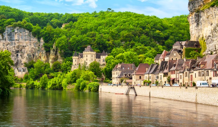 Dordogne river with village along the river banks