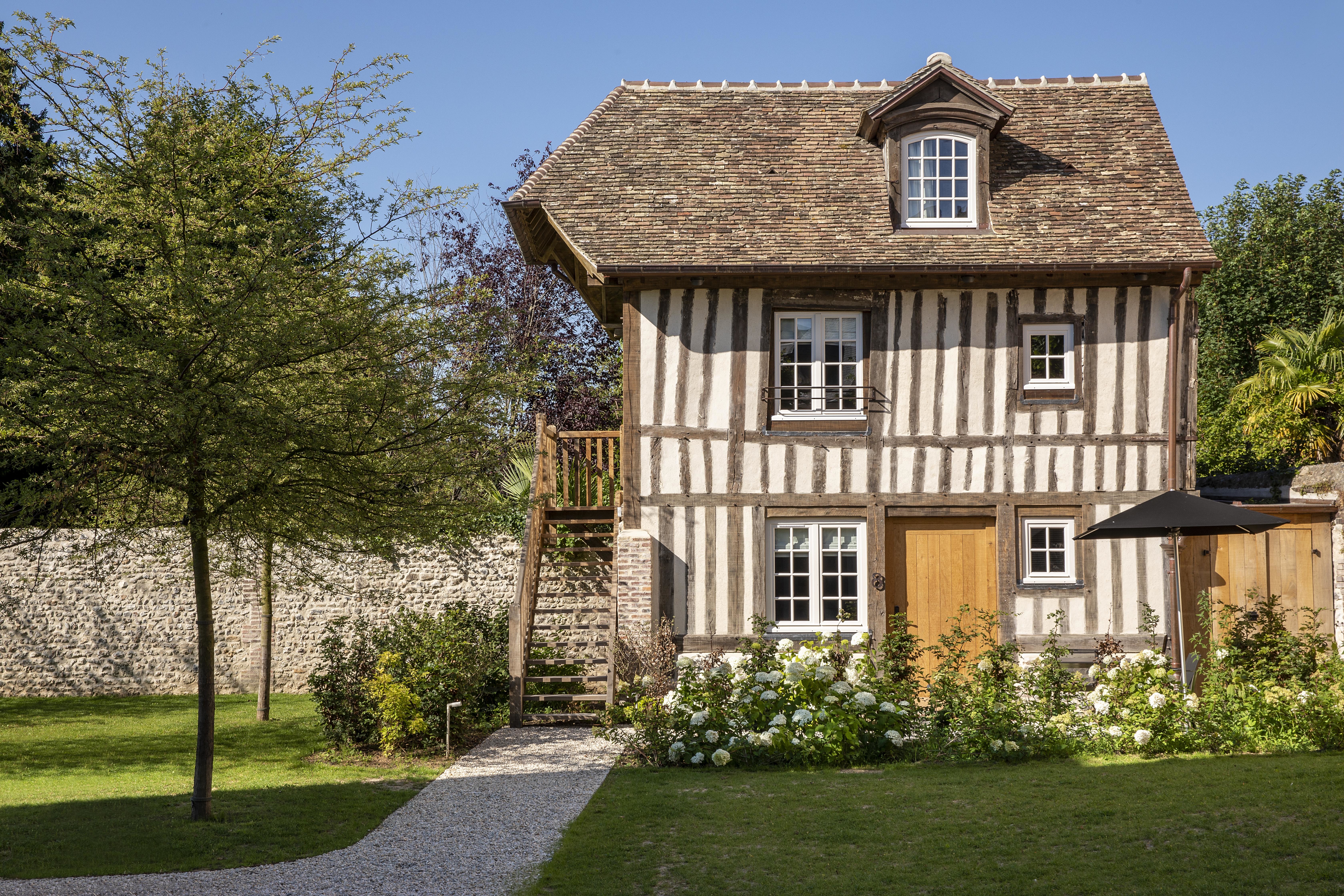 Hotel Saint-Delis Norman House