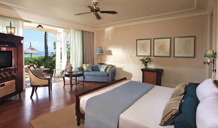 Le Telfair Mauritius seaview suite bed sofa modern décor 