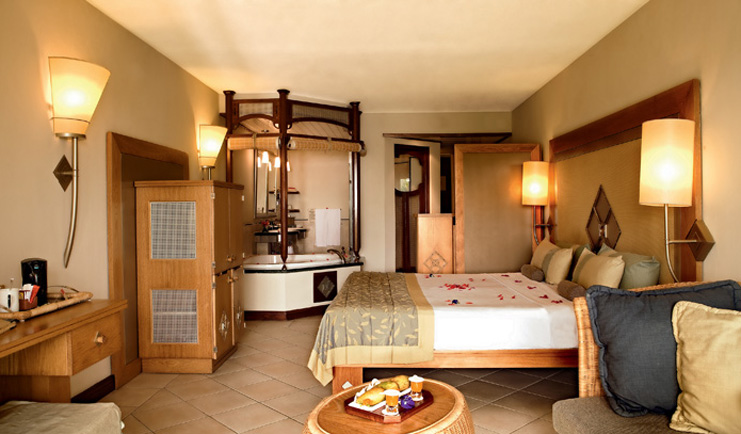 Lux Grand Gaube Mauritius superior guestroom bed sofa modern décor