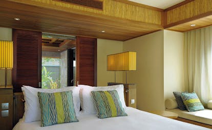 Constance Ephelia Resort Seychelles beach villa bedroom modern decor lounge area