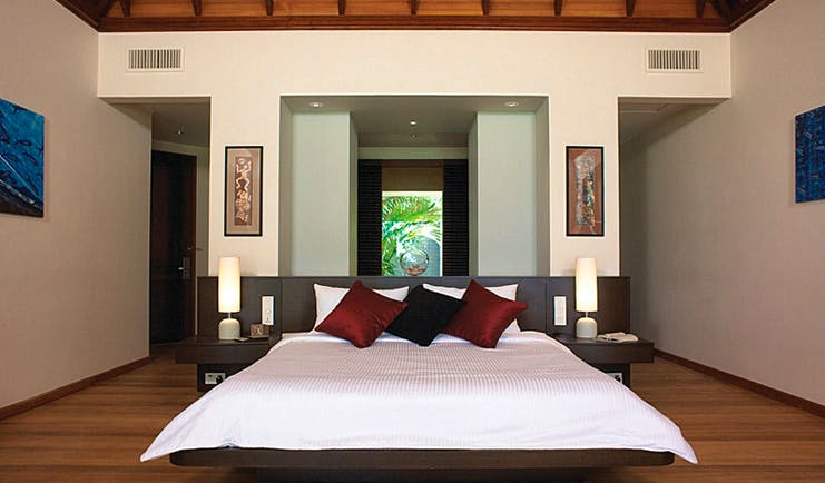 Hilton Labriz Seychelles beach villa bedroom modern decor and artwork