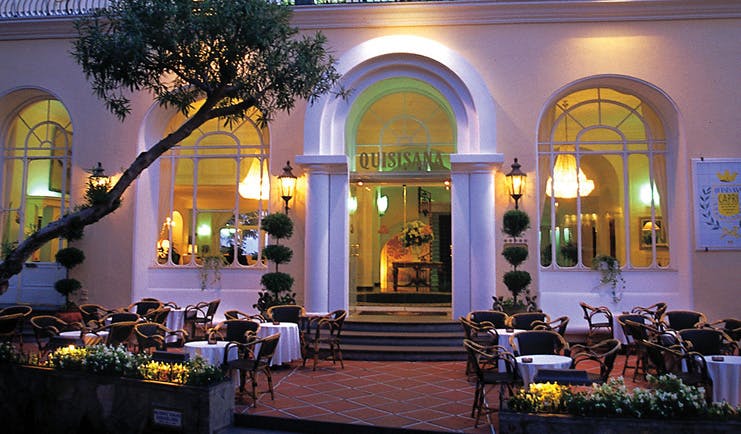 Hotel Quisisana Capri entrance patio outdoor seating area