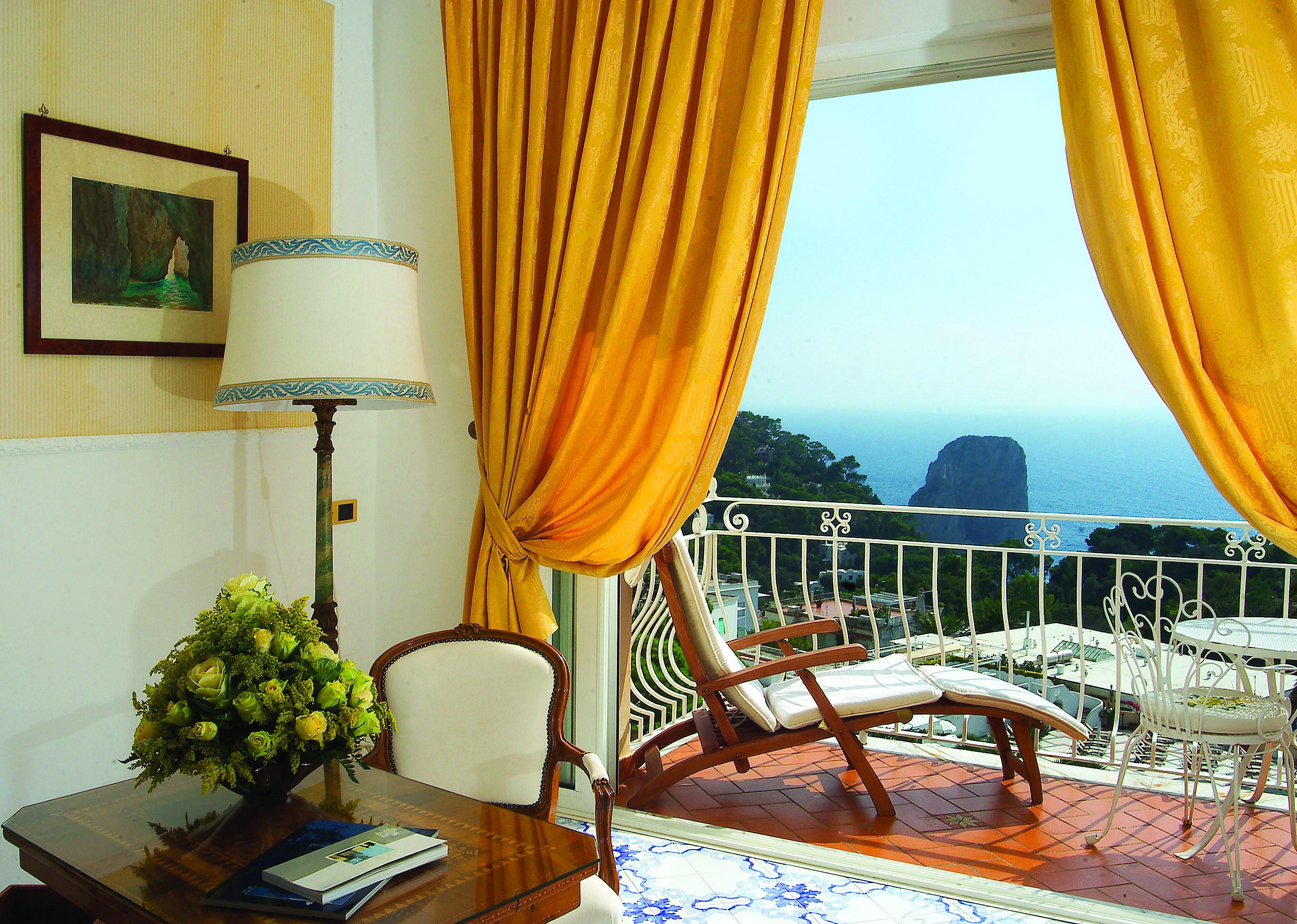 Hotel Quisisana Capri junior suite balcony private outdoor seating area overlooking sea