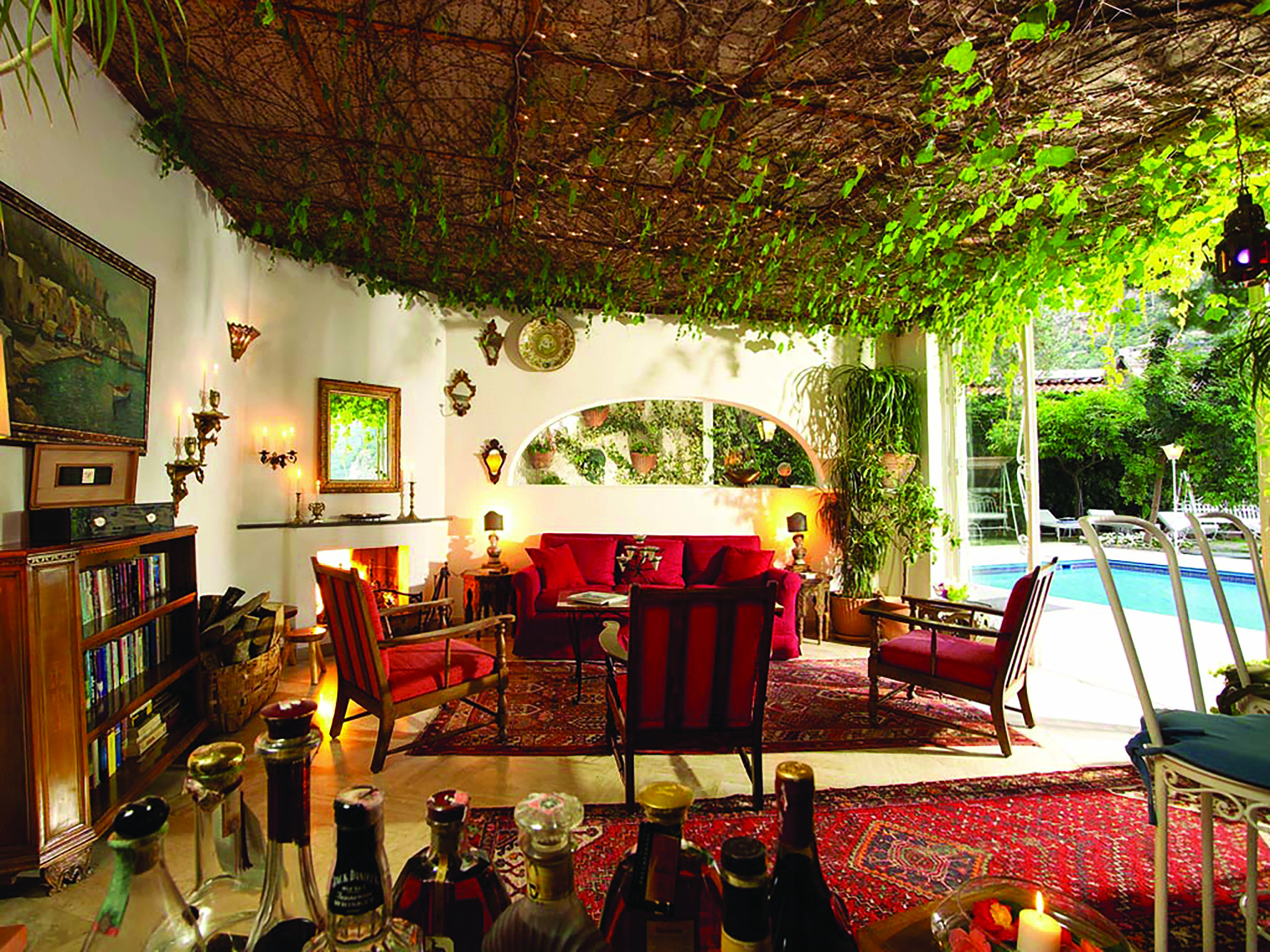 Hotel Poseidon Amalfi Coast poolside lounge area and bar sofas and armchairs