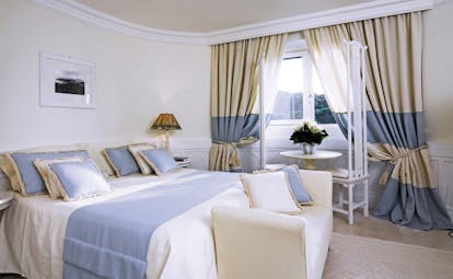 Mezzatorre Resort Amalfi Coast sea view bedroom  bed windows 