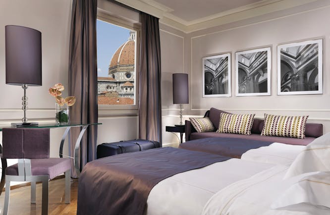 Hotel Brunelleschi Florence deluxe bedroom with direct view of Duomo