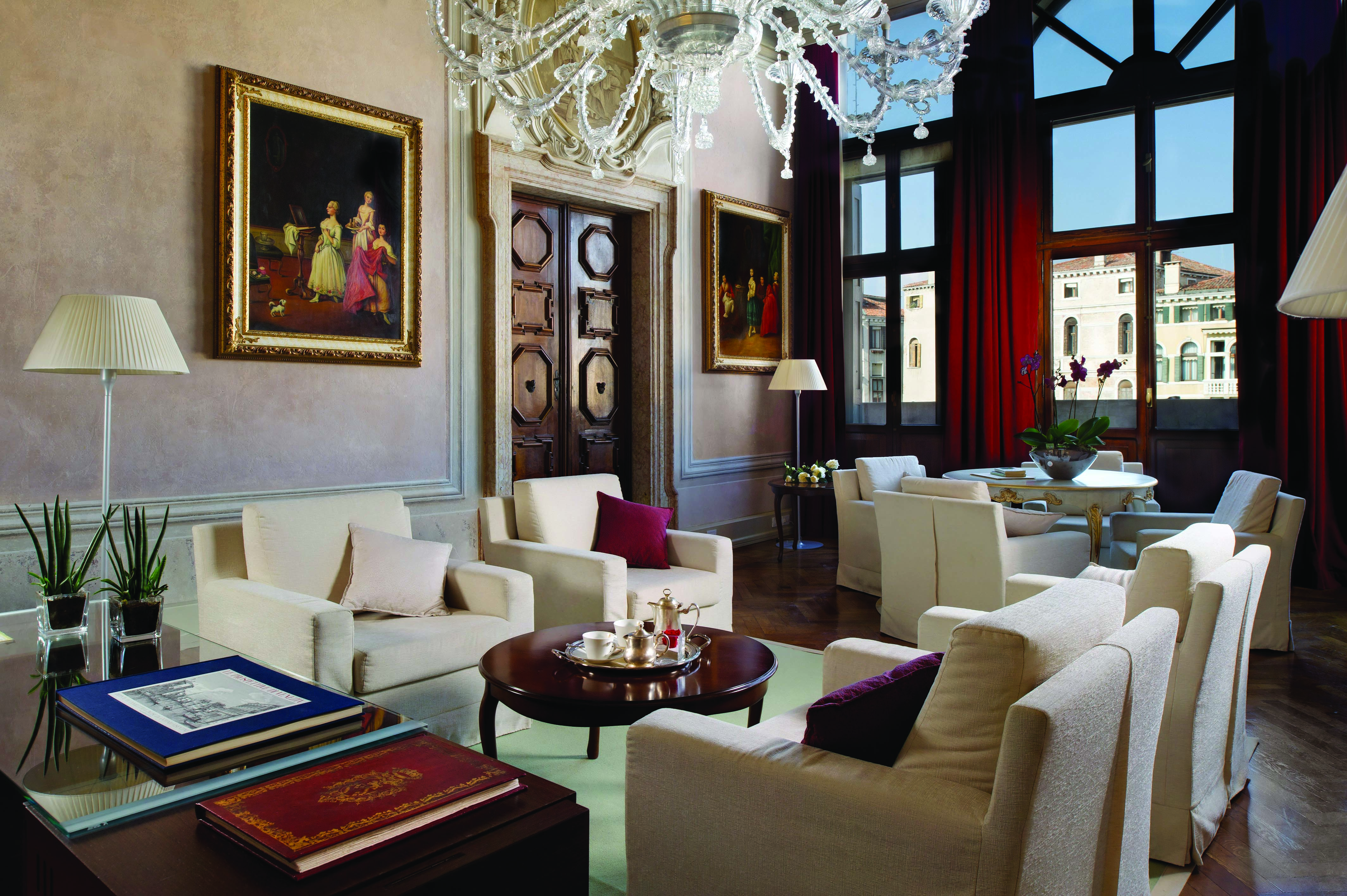 Palazzo Giovanelli Venice presidential Mozart suite lounge and dining area large windows 