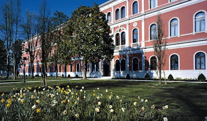 San Clemente Palace Venice grounds  hotel building lawns trees flowers