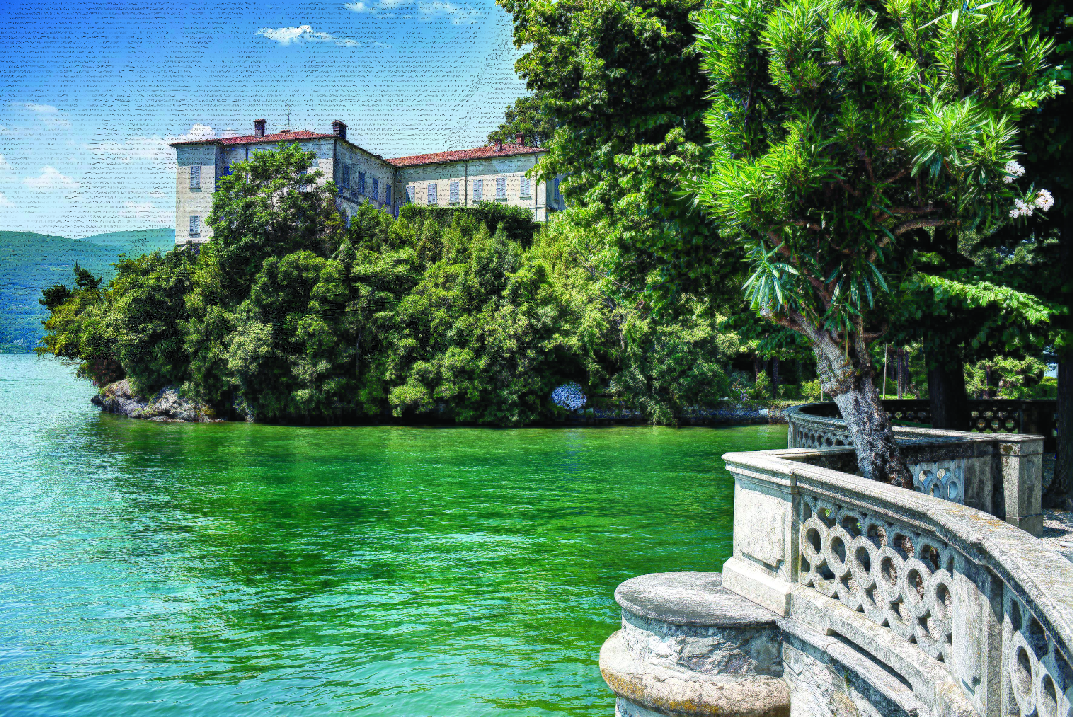 Grand Hotel Majestic Lake Maggiore view of hotel from the lake