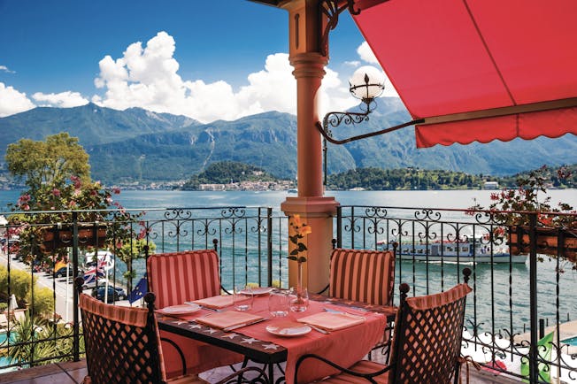 Grand Hotel Tremezzo Lake Como t bar outdoor dining overlooking lake