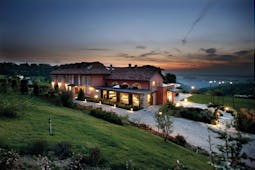 Relais Villa D' Amelia Piemonte exterior at sunset views of the countryside